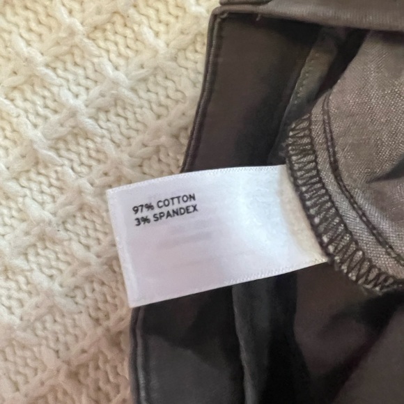 Duluth Trading Co Relaxed Fit Shorts - Gray - Picture 9 of 9